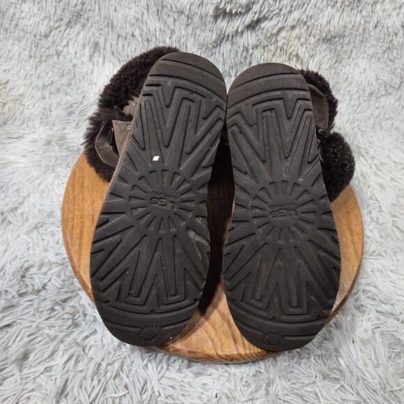 Ugg Bailey Womens Size 7 Brown Leather Sheepskin Button Round Toe Winter Boots - Picture 6 of 12